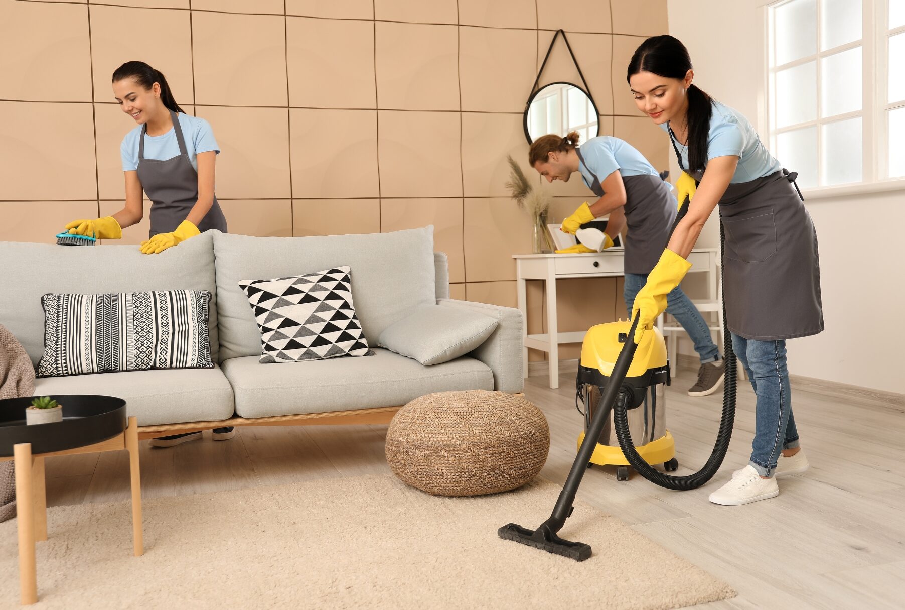 Jackie Cleaners-back slider02